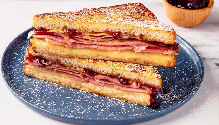 Monte Cristo Hot Sandwich